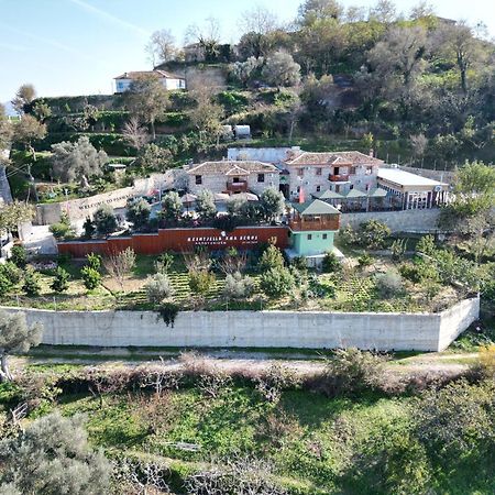 Keshtjella Xhabeqos Hotel Ljaknasi Kültér fotó