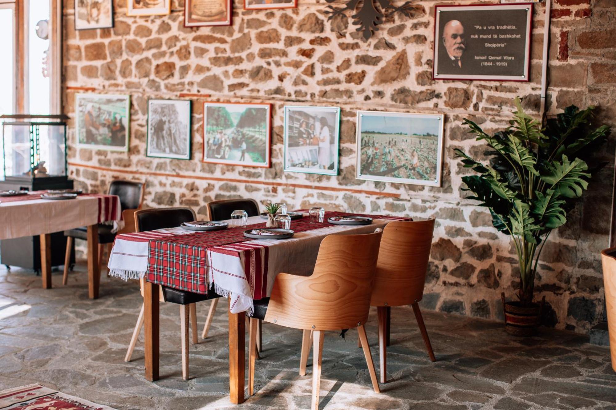 Keshtjella Xhabeqos Hotel Ljaknasi Kültér fotó